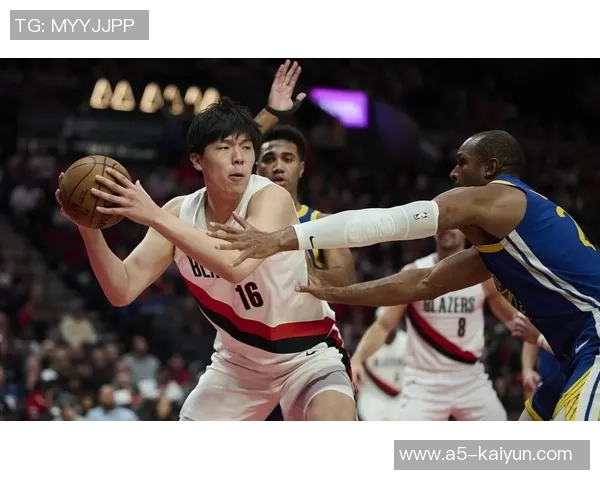 12月22日NBA精彩对决爵士队与开拓者队全场录像回放及精彩瞬间分析